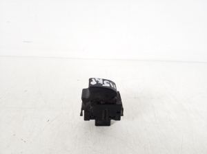 TOYOTA Corolla (2001–2007) Front door glass switch 84810-02040 - 4