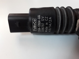 Ford Kuga (2012–2019) Front windshield washer pump CJ5417664AA - 2