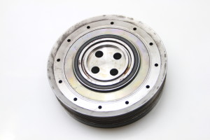 Opel Astra K (2015–2021) Crankshaft pulley 55569985 - 2