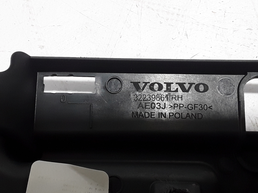 VOLVO V60 2 generation (2018-2023) Garniture du coffre 32239861 20996659