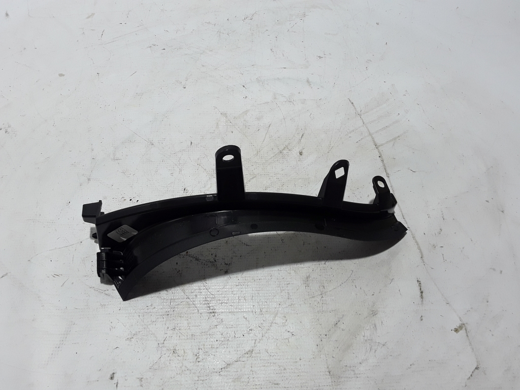 VOLVO V60 2 generation (2018-2023) Trunk Trim 32205047 20996656