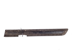 TOYOTA Corolla (2001–2007) Tagumise poritiiva liist 75651-02030 - 3