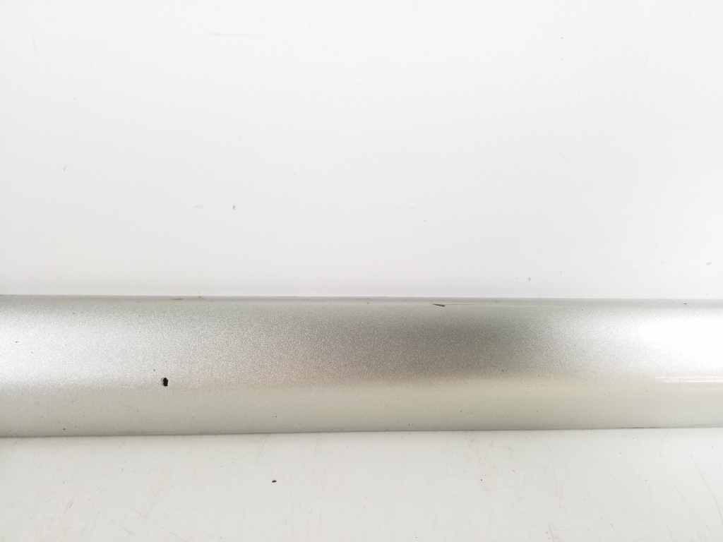 TOYOTA Corolla 9 generation E120/E130 (2000-2007) Left Side Sliding Door Molding 75742-02140 21438593