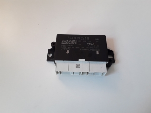 Parkimissüsteemi juhtplokk - 5QA919294B