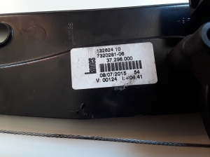 Mini Cooper F55 / F56 (2013–2026) Aizmugurējo sānu durvju logu pacēlājs un tā detaļas 7320281 - 2