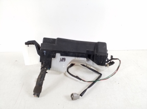 TOYOTA Corolla (2001–2007) Kaitsmeplokid 82741-02030 - 3