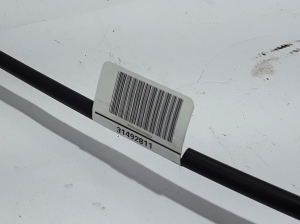 VOLVO V60 (2018–2026) Gear shift cable 31492811 - 2
