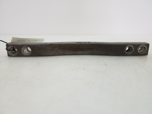 Mercedes Benz S-Class 221 (2005–2013) Muu kinnitus A2216100925 - 2