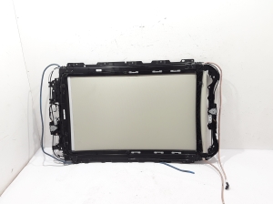 VOLVO V60 (2018–2026) Skylight 32205495 - 3