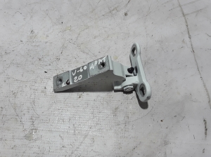   Rear side door hinge lower 