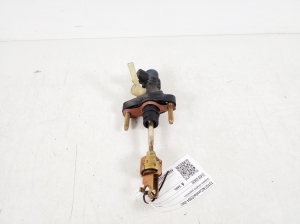 TOYOTA Corolla (2001–2007) Clutch master cylinder 31420-05020 - 2