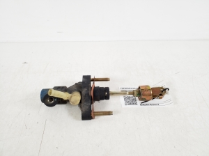 TOYOTA Corolla (2001–2007) Clutch master cylinder 31420-05020 - 3