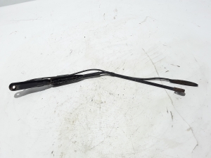 RENAULT Mascott (1999–2010) Esiklaasi puhasti hoob 8200072778 - 2