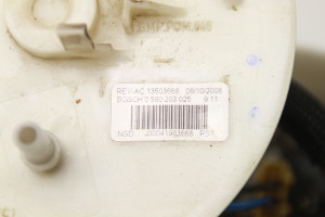 Chevrolet Cruze (2009–2015) Degvielas sūknis tvertnē 13503668 - 4