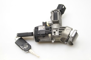 Mazda 6 (2012–2026) Lenkradschloss K7400AZ91D