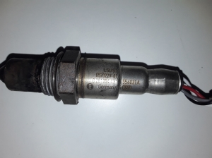 Oxygen sensor (lambda) - 8570229