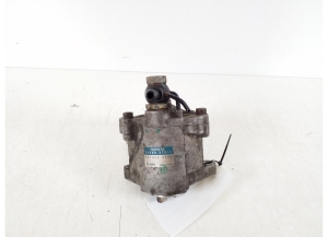 Vacuum pump - 29300-27010