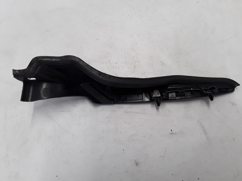 RENAULT Megane 3 generation (2008-2020) Front  Wiper Cowl Trim 668620007R 22300189