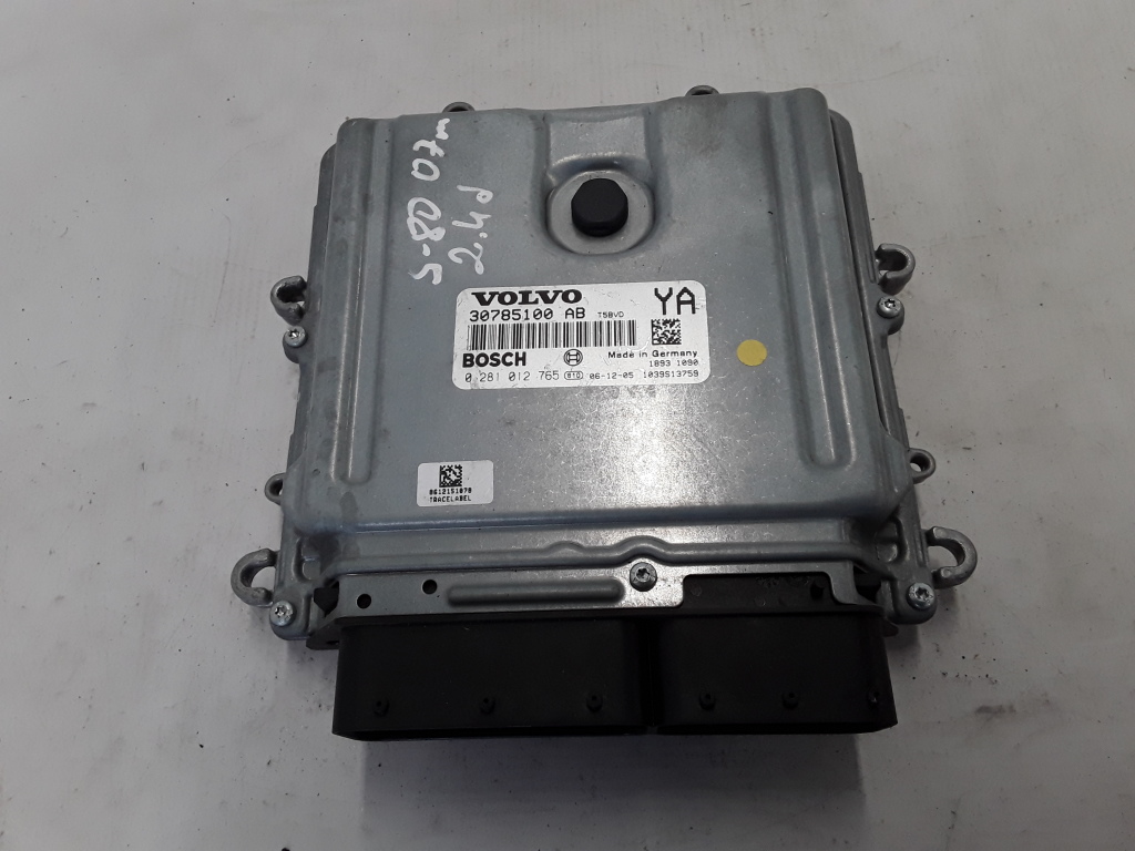 VOLVO S80 2 generation (2006-2020) Motorkontrollenhet ECU 30785100AB 22300186