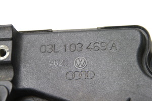 AUDI A4 B8 (2007–2016) Ventildeckel 03L103469A - 2