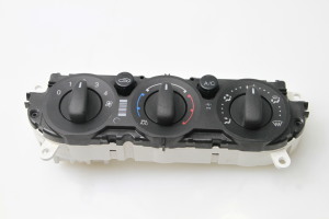 Heater control panel - BM5T18549