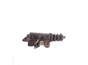 TOYOTA Corolla (2004–2007) Siduri töösilinder 31470-12111 - 2