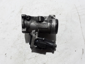  EGR valve 