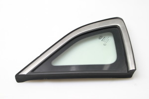 Vitre de custode arrière - 87810A2100