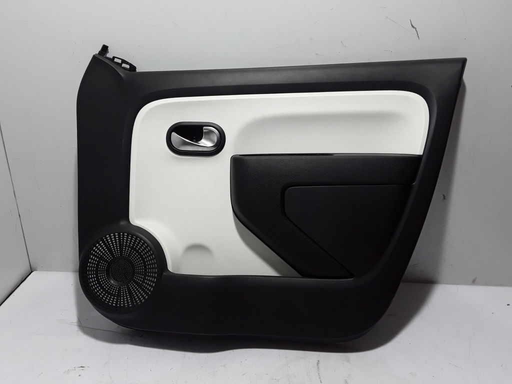 RENAULT Twingo III (2014–2026) Front door panel 809004592R RENAULT Twingo III (2014–2026) Front door panel 809004592R