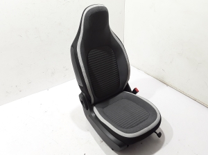 RENAULT Twingo III (2014–2026) Front seat and its parts - 2