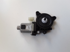   Hinterer Seitentür-Fensterhebermotor  - 83460J7000 