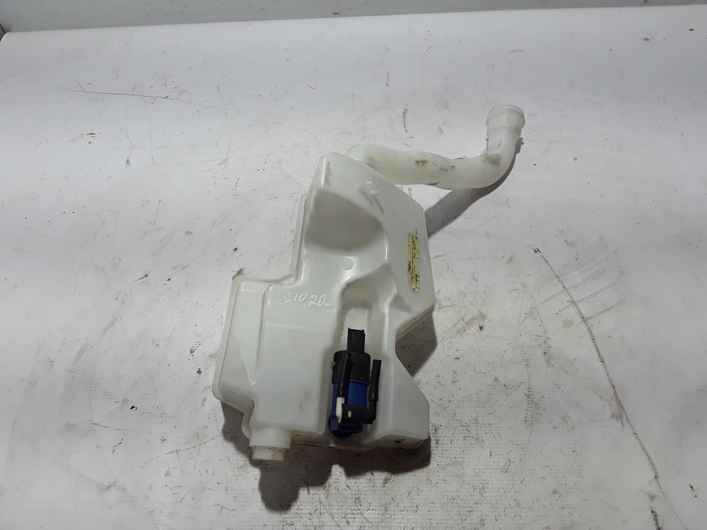 RENAULT Clio 4 generation (2012-2020) Window Washer Tank 289103346R 20997132