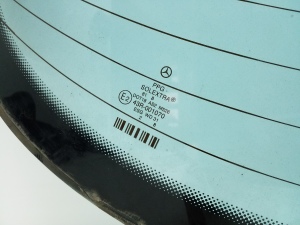 Mercedes Benz E-Class W210 (1995–2002) Aizmugures stikls A2106702280 - 3