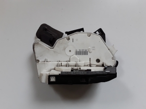 Volkswagen Polo V (2009–2017) Rear side door lock 5K4839016F - 3