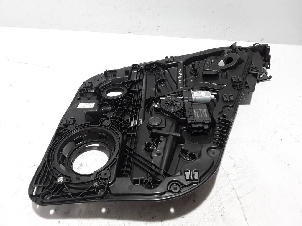 VOLVO XC60 (2017–2026) Rear side door window regulator frame 31416998 VOLVO XC60 (2017–2026) Rear side door window regulator frame 31416998