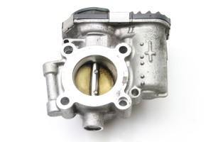  Accelerator valve 