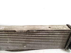  Intercooler radiaator 