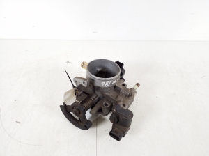 Accelerator valve