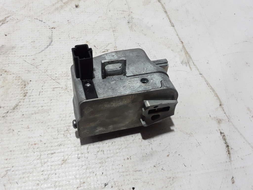 Naudotas VOLVO XC60 Vairo užrakinimo mechanizmas 32246736