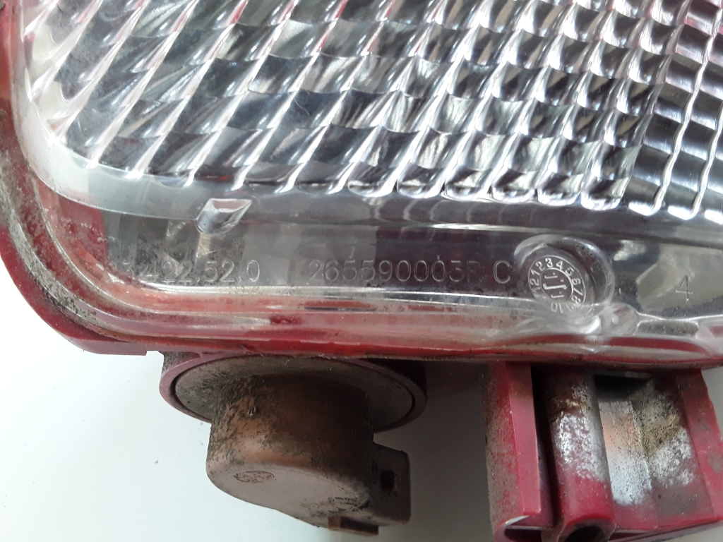 Naudotas RENAULT Scenic Galinis priešrūkinis žibintas 265590003R