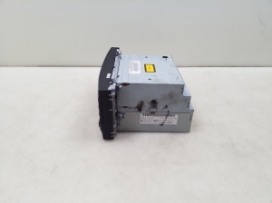 Mercedes Benz E-Class W211 (2002–2009) Audio, Video, Navigation A2118702989001 - 3