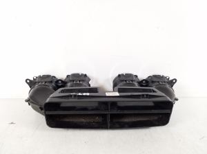 Mercedes Benz S-Class 222 (2013–2020) Armatuurlaua ventilatsioonivõred - 2