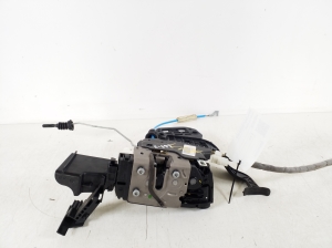 Mercedes Benz A-Class 176 (2012–2018) Front door lock A1667200735 - 2