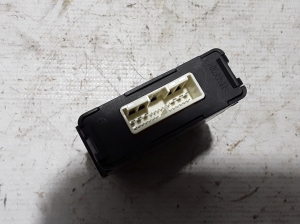 VOLVO S90 (2016–2026) Vadības bloks 31686384 - 2