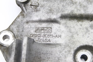 Ford Kuga (2012–2019) Lichtmaschinenhalter DS7Q8D611AH - 3
