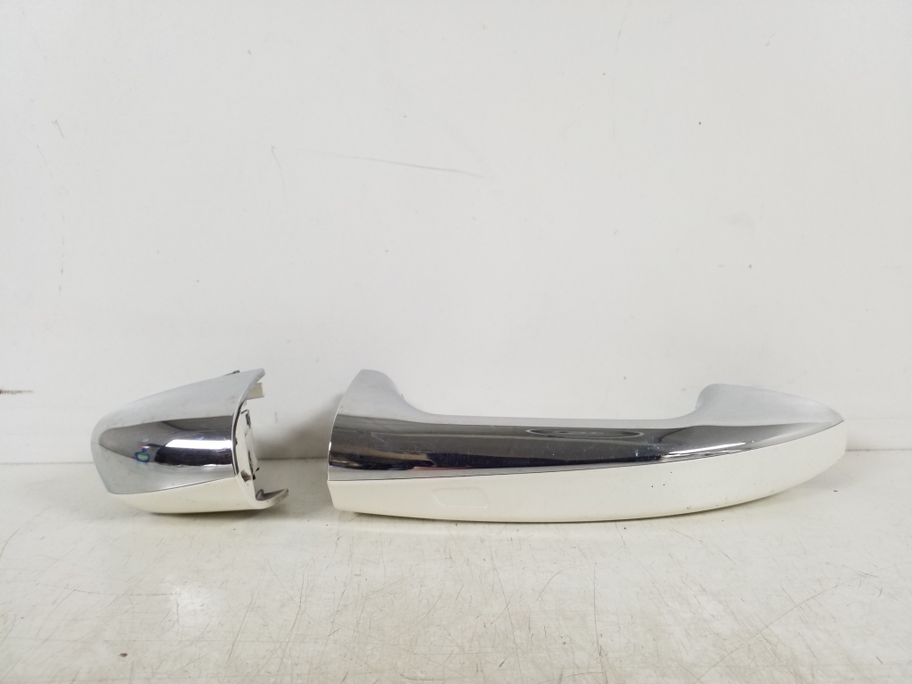 Mercedes Benz S-Class 222 (2013–2020) Front door exterior handle Mercedes Benz S-Class 222 (2013–2020) Front door exterior handle