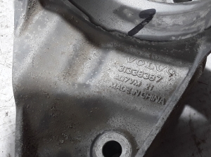 VOLVO S90 (2016–2026) Motorhalter 31338387 - 2
