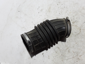  Air intake hose 