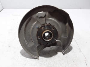  Rear hub 