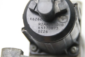  EGR valve 